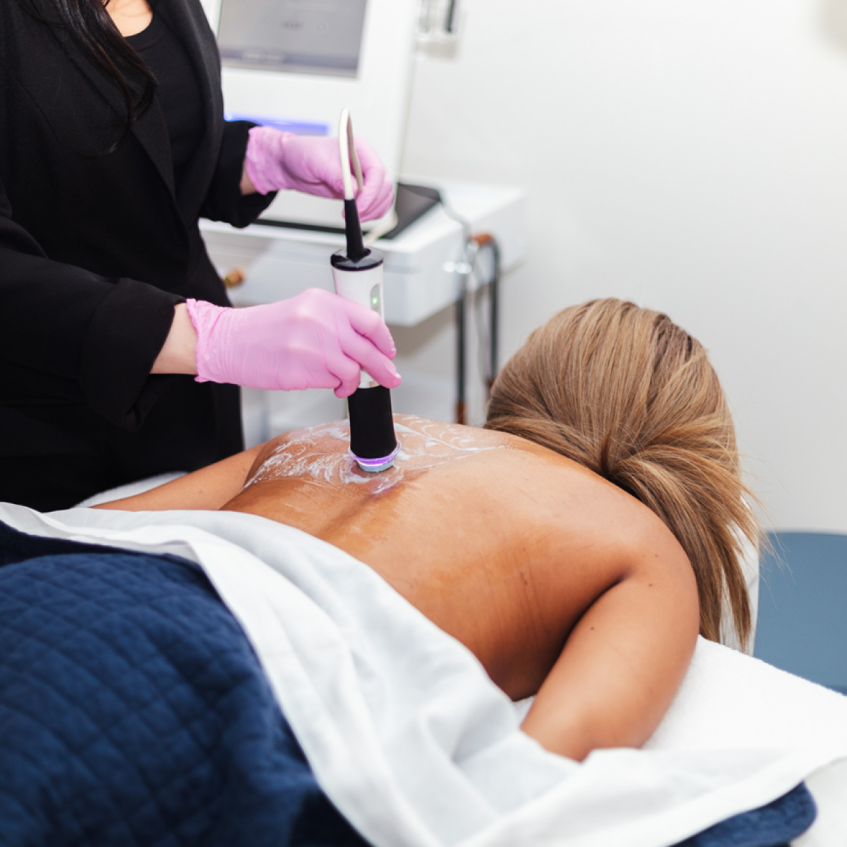 GLO2 full back facial treatment exfoliation oxygenation at Rivage Day Spa Birmingham MI