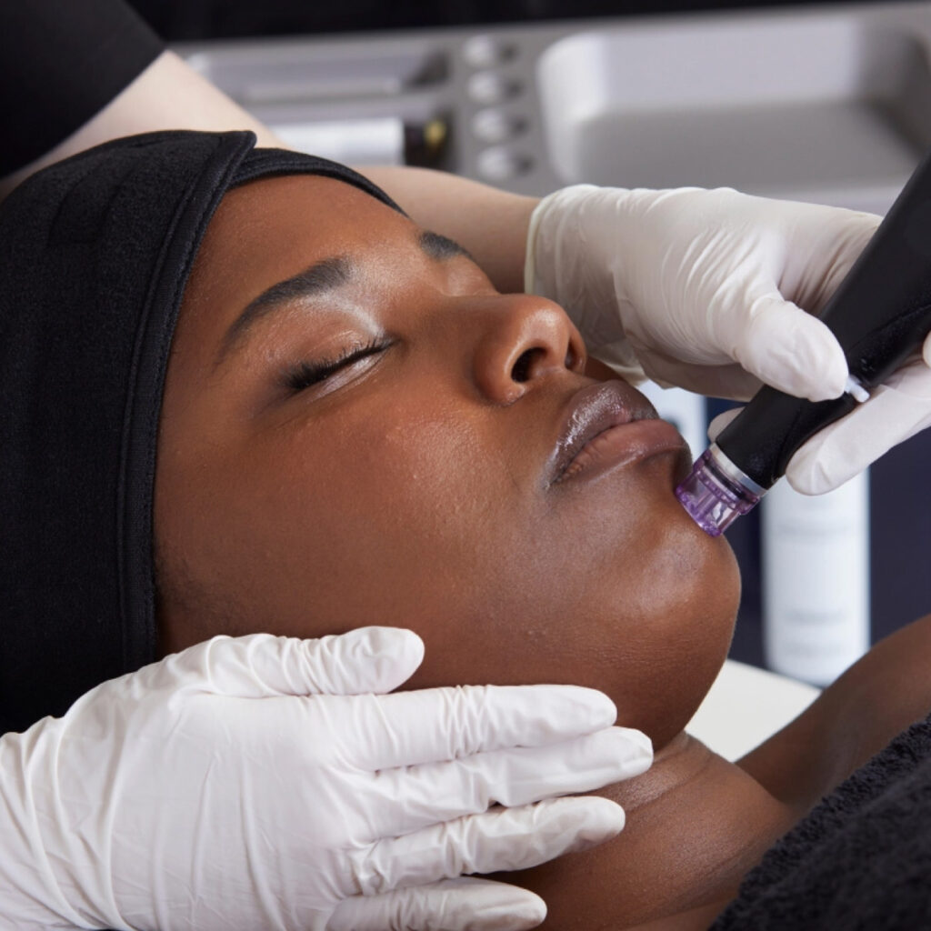 hydrafacial-deluxe-facial
