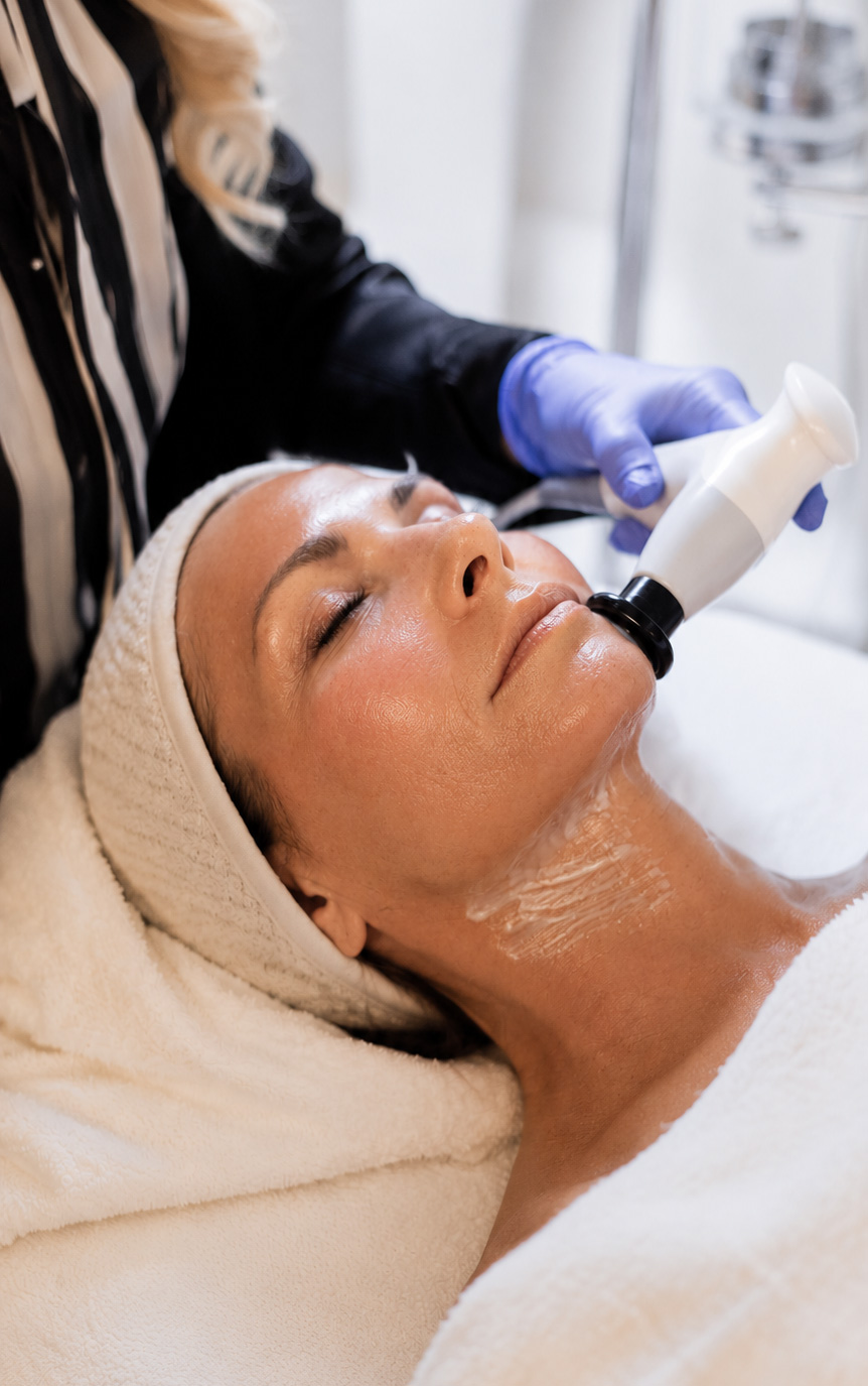 NuERA Tight radiofrequency skin tightening treatment at Rivage Day Spa Birmingham MI
